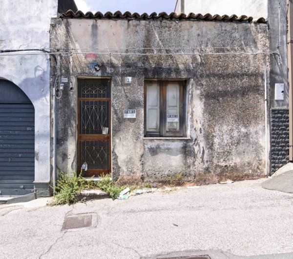 casa indipendente in vendita a Gravina di Catania