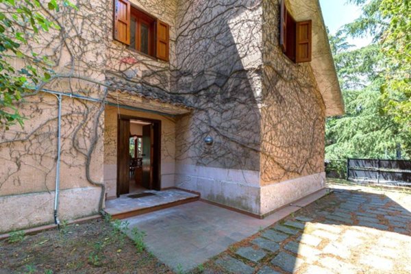 casa indipendente in vendita a Gravina di Catania