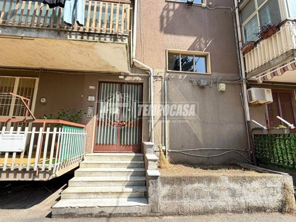 appartamento in vendita a Gravina di Catania in zona Coviello