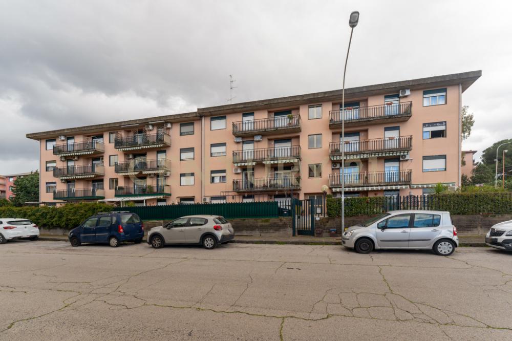 appartamento in vendita a Gravina di Catania in zona Coviello