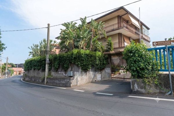 appartamento in vendita a Gravina di Catania