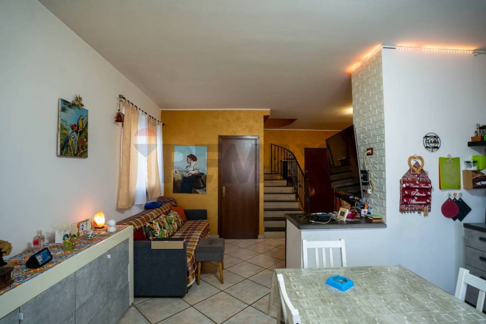 appartamento in vendita a Gravina di Catania