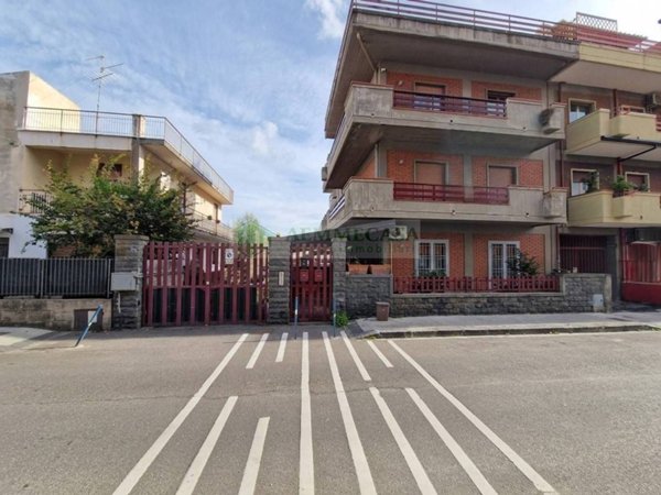 appartamento in vendita a Gravina di Catania in zona Fasano