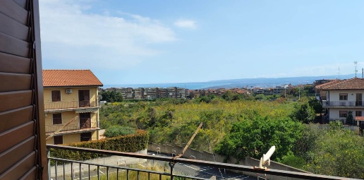 appartamento in vendita a Gravina di Catania in zona Coviello