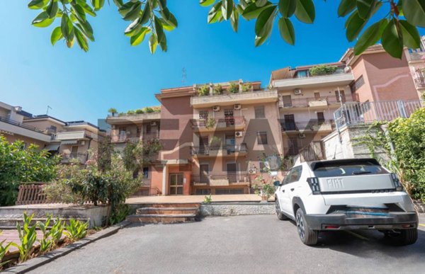 appartamento in vendita a Gravina di Catania
