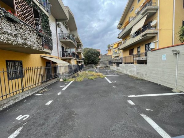 box auto in vendita a Gravina di Catania in zona San Paolo