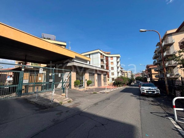 appartamento in vendita a Gravina di Catania in zona Fasano