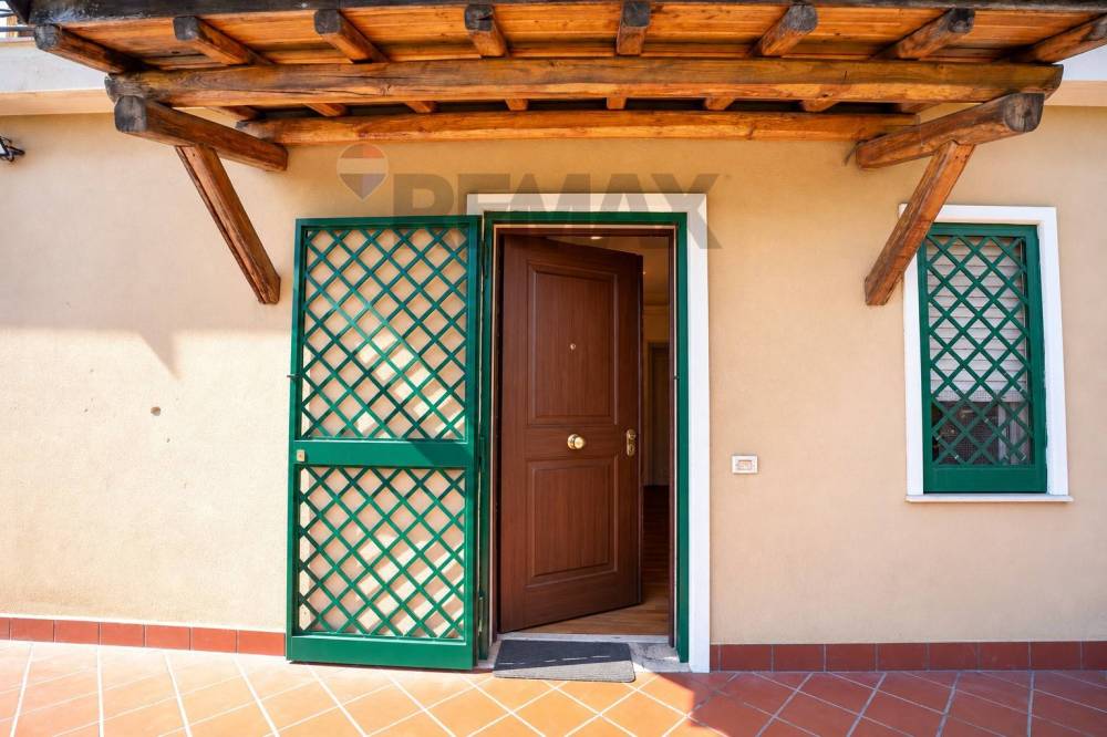 casa indipendente in vendita a Gravina di Catania