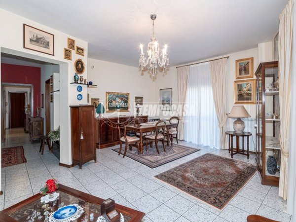 appartamento in vendita a Gravina di Catania in zona Coviello