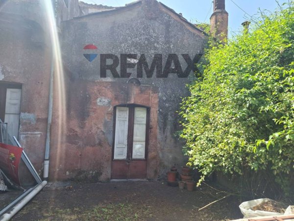 casa indipendente in vendita a Gravina di Catania