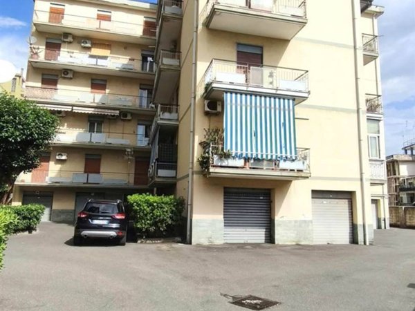 appartamento in vendita a Gravina di Catania in zona Fasano