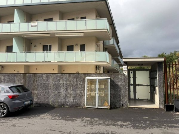appartamento in vendita a Gravina di Catania in zona Coviello