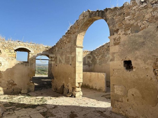 villa in vendita a Licodia Eubea