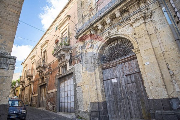 appartamento in vendita a Licodia Eubea