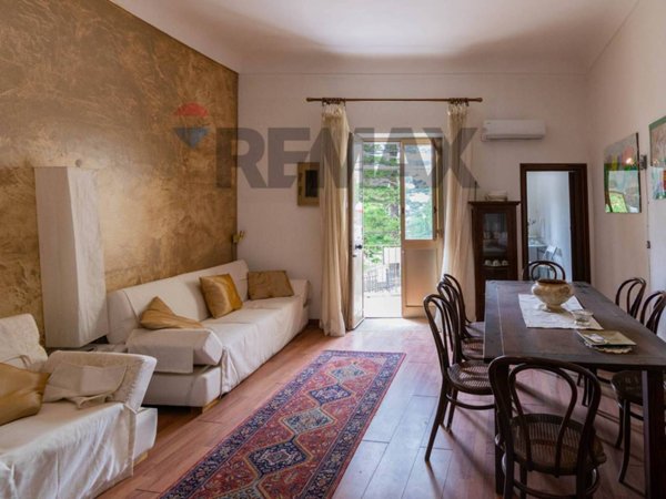 casa indipendente in vendita a Licodia Eubea