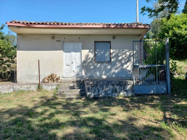 casa indipendente in vendita a Linguaglossa