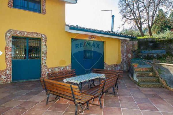 casa indipendente in vendita a Linguaglossa