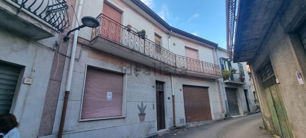 casa indipendente in vendita a Linguaglossa