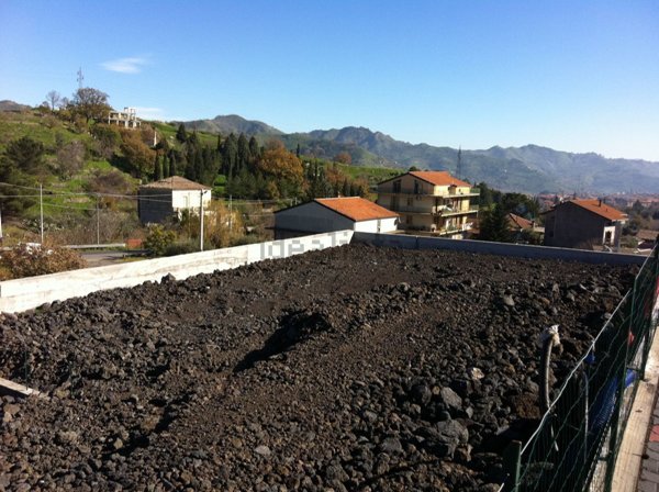 casa indipendente in vendita a Linguaglossa