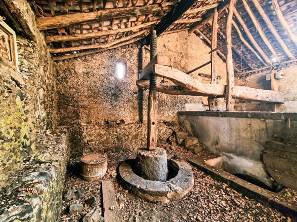 casa indipendente in vendita a Linguaglossa