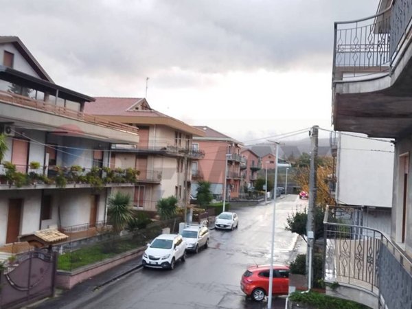 casa indipendente in vendita a Linguaglossa