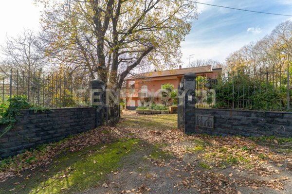 casa indipendente in vendita a Linguaglossa