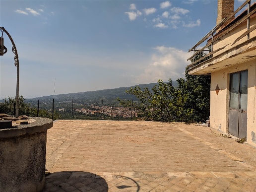 casa indipendente in vendita a Linguaglossa