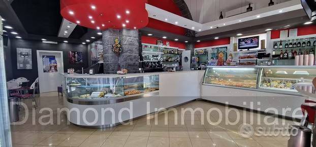 negozio in vendita a Linguaglossa