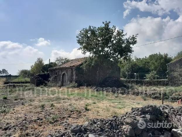 terreno agricolo in vendita a Linguaglossa
