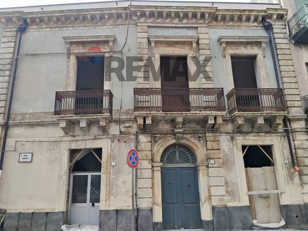 casa indipendente in vendita a Linguaglossa
