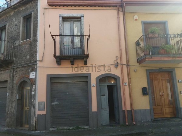 quadrivano in vendita a Linguaglossa