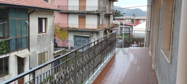 casa semindipendente in vendita a Linguaglossa in zona Catena