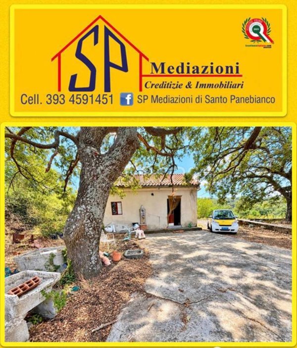 terreno in vendita a Linguaglossa in zona Catena