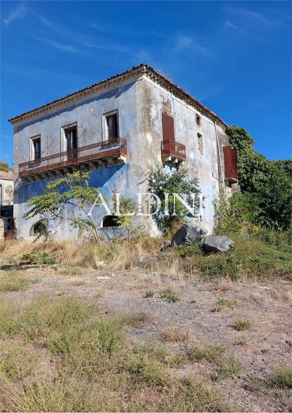 appartamento in vendita a Linguaglossa in zona Catena