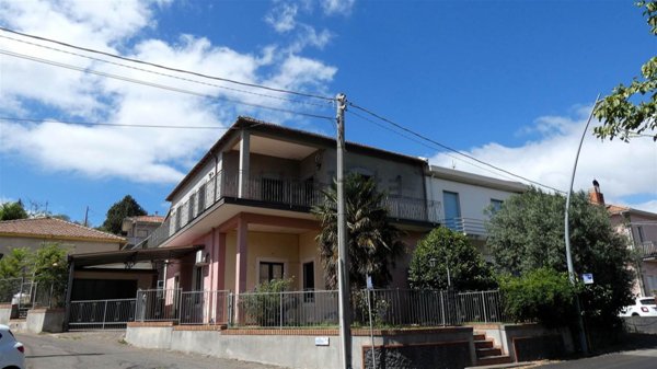 appartamento in vendita a Linguaglossa in zona Catena