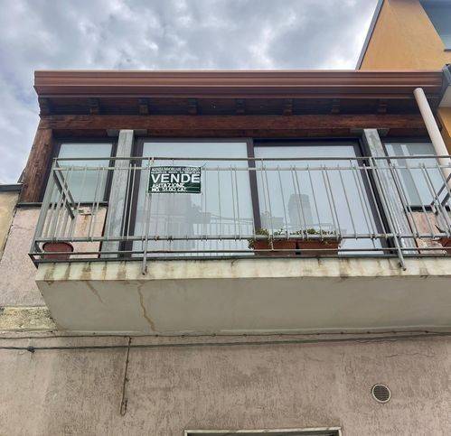 casa indipendente in vendita a Maletto