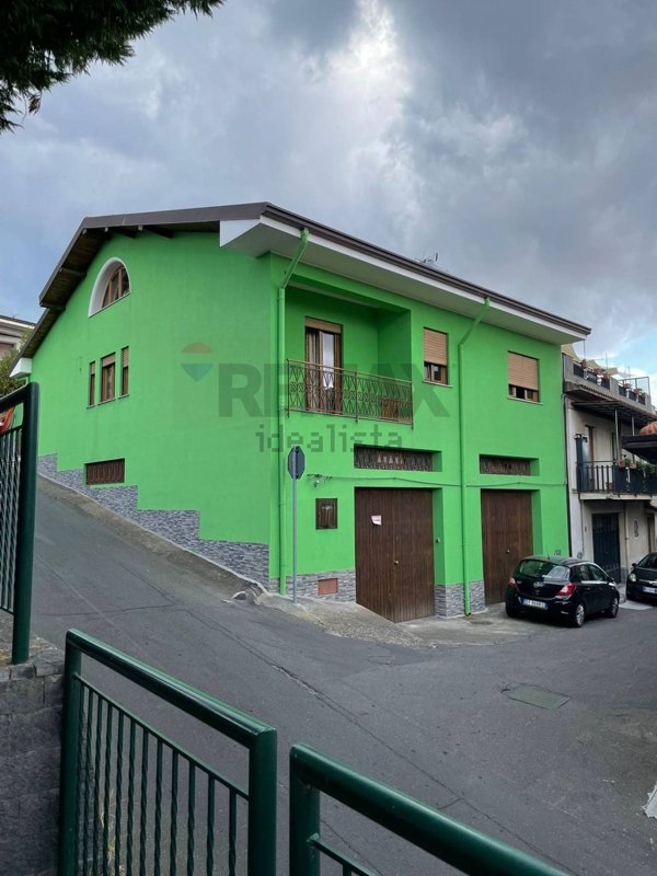 casa indipendente in vendita a Maletto