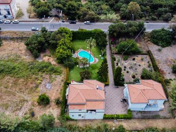 casa indipendente in vendita a Mascali
