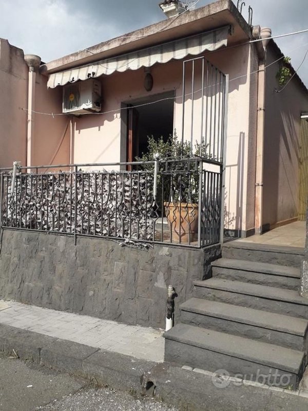 casa indipendente in vendita a Mascali in zona Nunziata