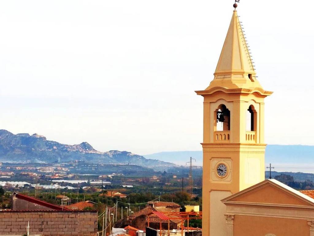 appartamento in vendita a Mascali in zona Sant'Antonino