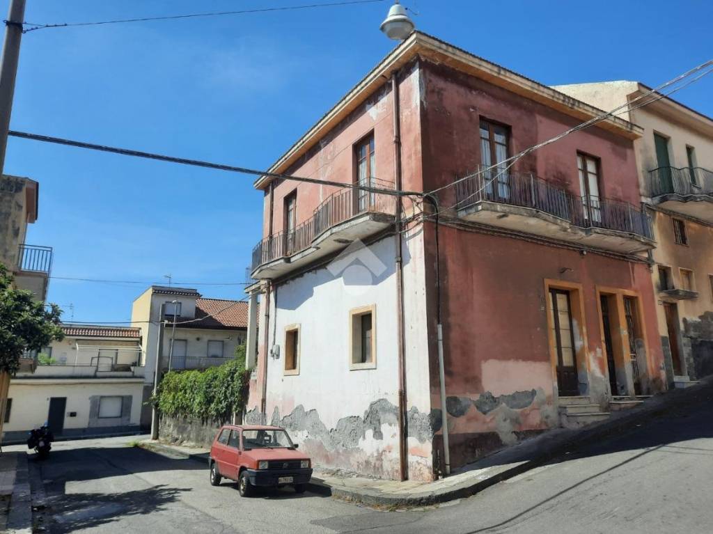 appartamento in vendita a Mascali in zona Fondachello