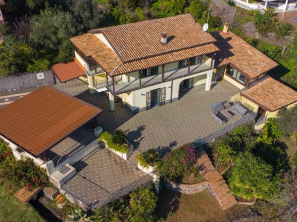 casa indipendente in vendita a Mascali