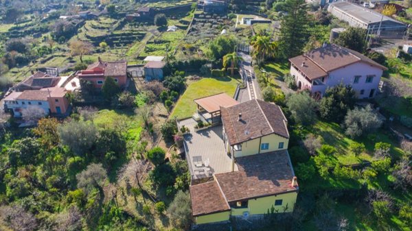 casa indipendente in vendita a Mascali