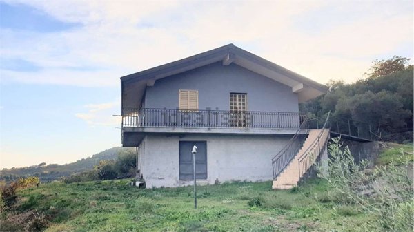 casa indipendente in vendita a Mascali in zona Montargano
