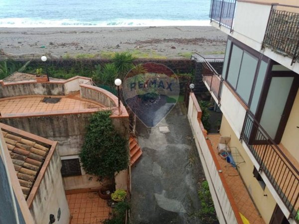 appartamento in vendita a Mascali in zona Fondachello