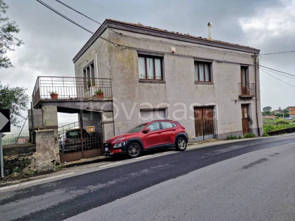 casa indipendente in vendita a Mascali in zona Santa Venera