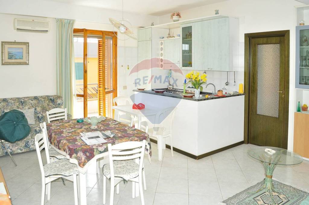 appartamento in vendita a Mascali in zona Fondachello