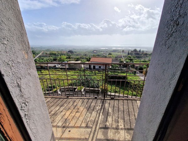 casa indipendente in vendita a Mascali in zona Santa Venera