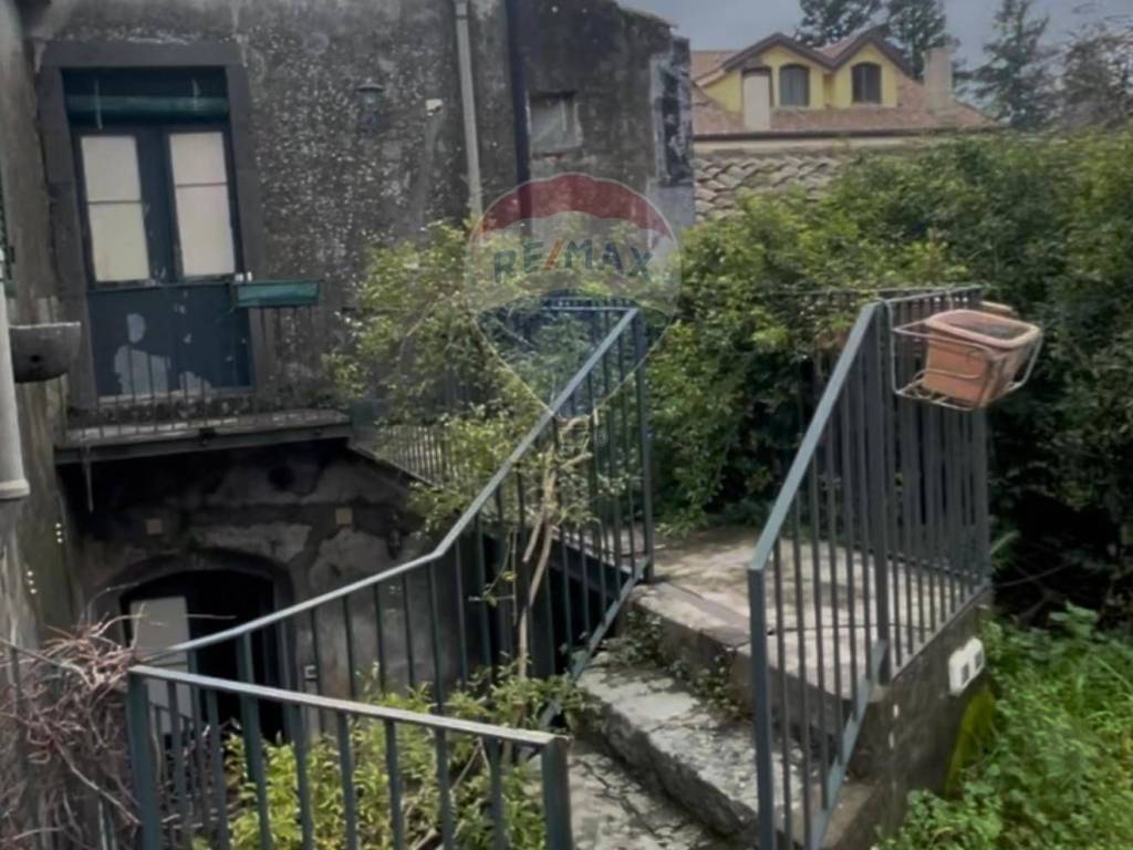 casa indipendente in vendita a Mascali in zona Puntalazzo