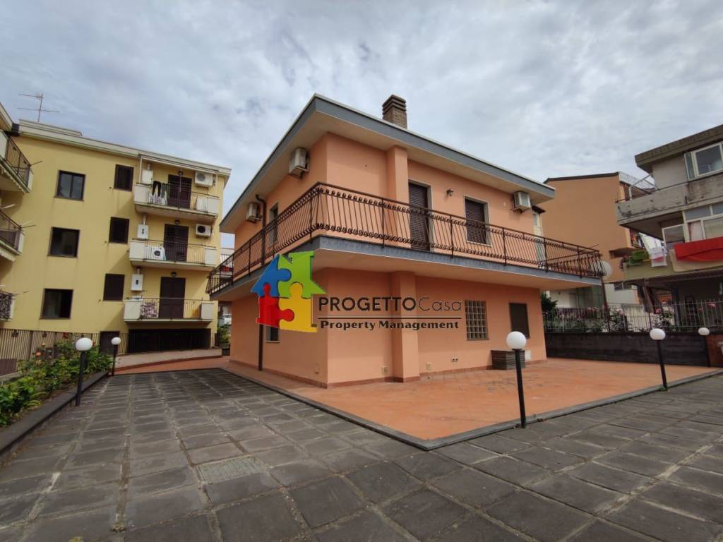 casa indipendente in vendita a Mascali in zona Fondachello